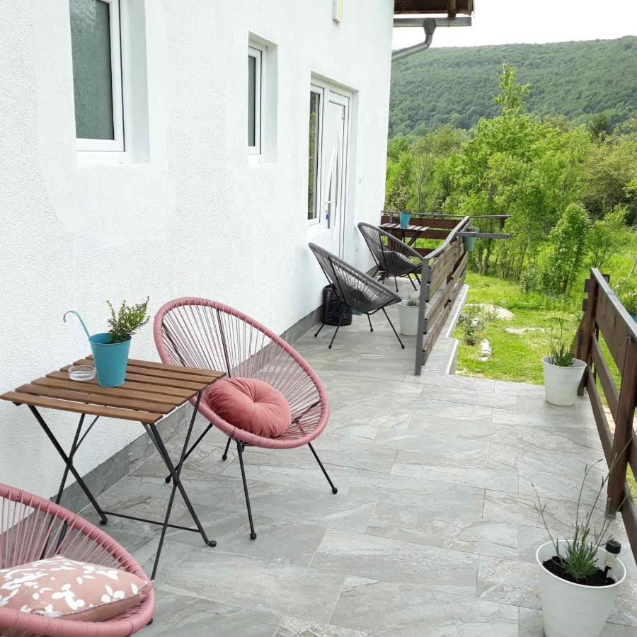 Plitvice Valley Apartments Licko Petrovo Selo Εξωτερικό φωτογραφία