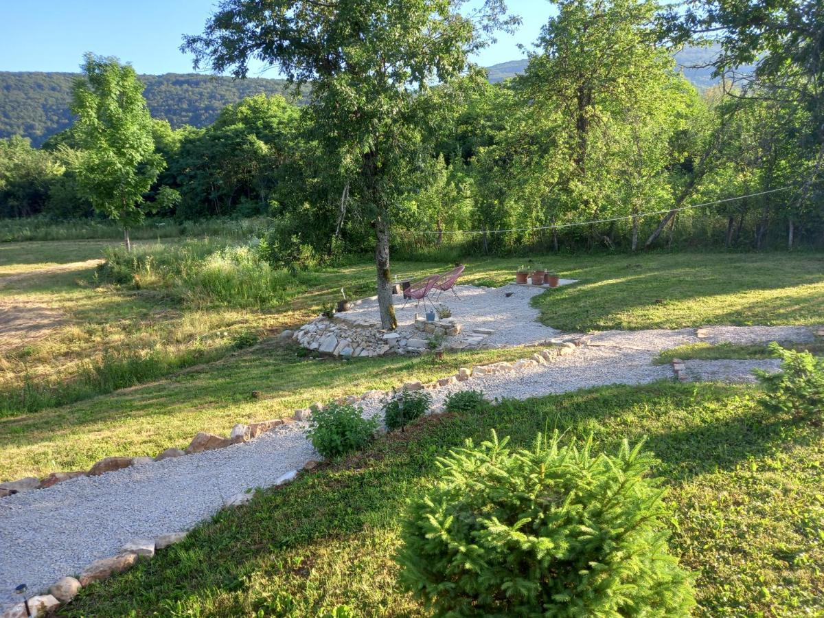 Plitvice Valley Apartments Licko Petrovo Selo Εξωτερικό φωτογραφία