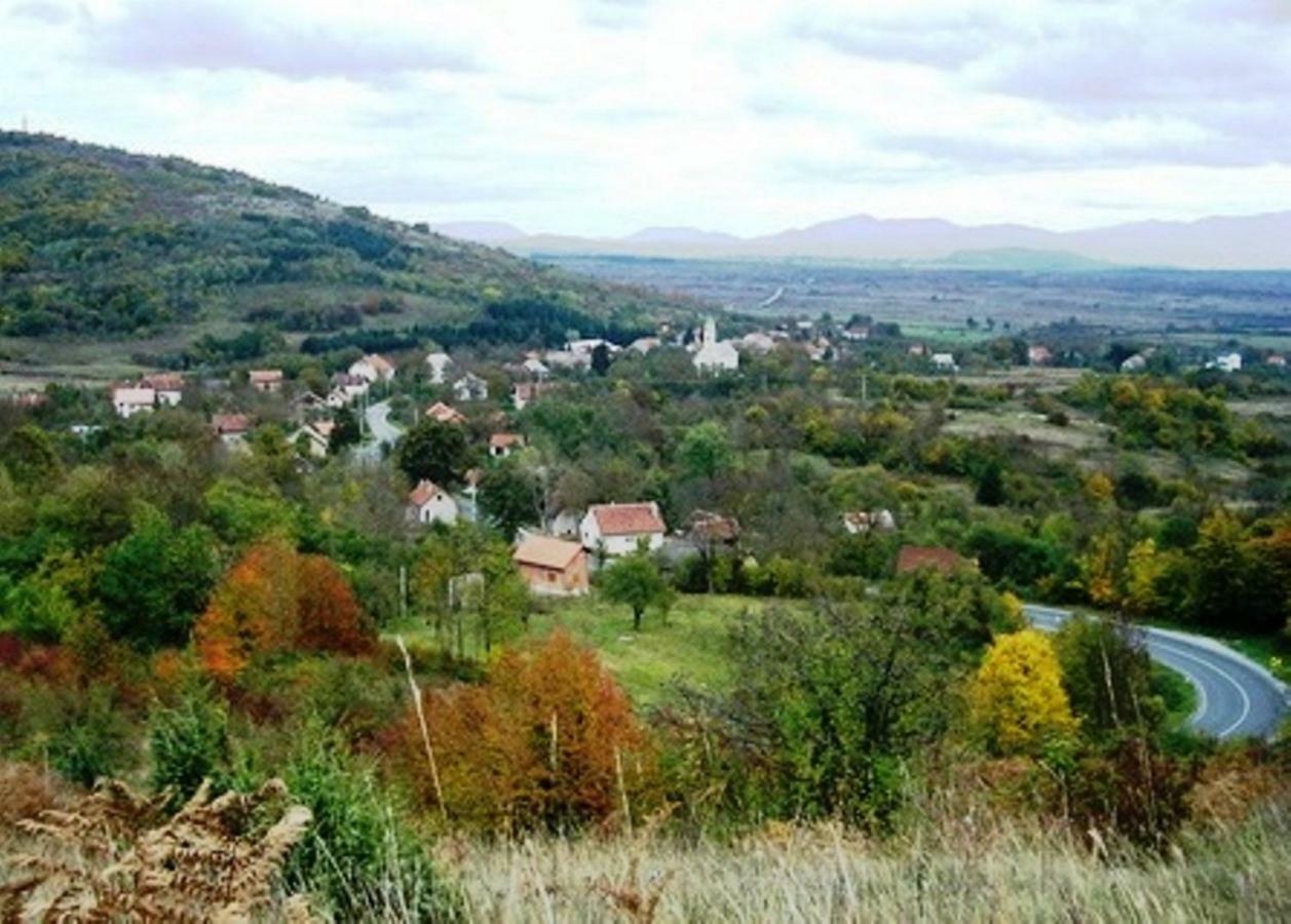 Plitvice Valley Apartments Licko Petrovo Selo Εξωτερικό φωτογραφία