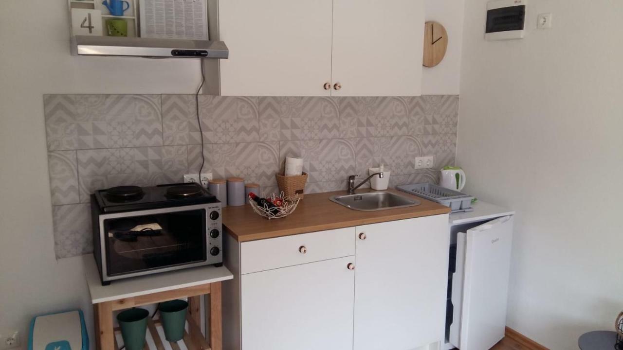 Plitvice Valley Apartments Licko Petrovo Selo Εξωτερικό φωτογραφία